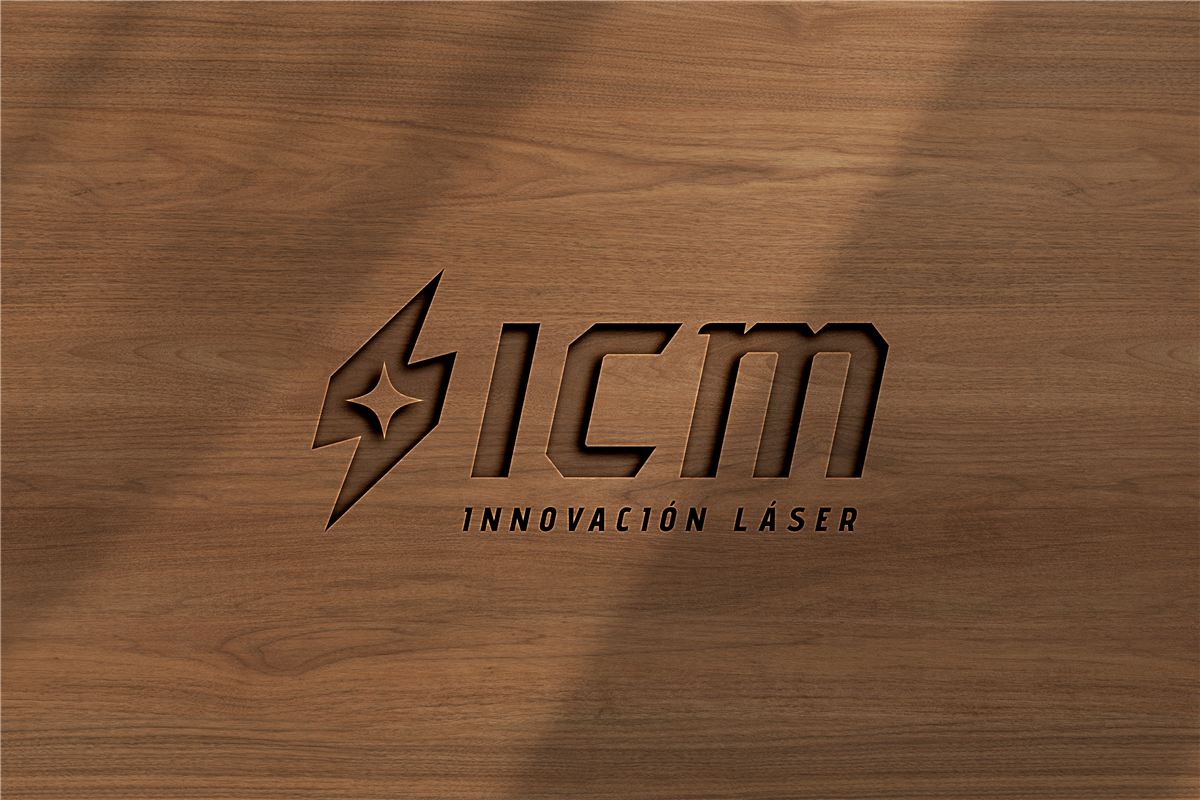 Logotipo ICM en madera